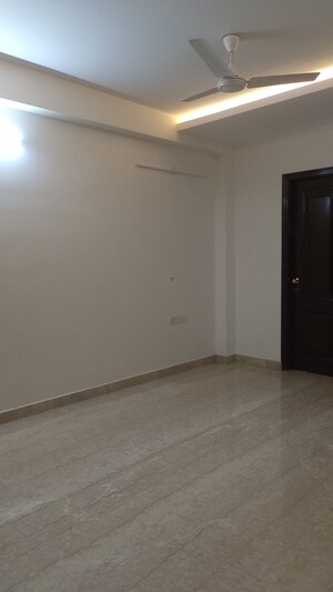 Room in 3 BHK Builder Floor at New Rajinder Nagar – for Sale