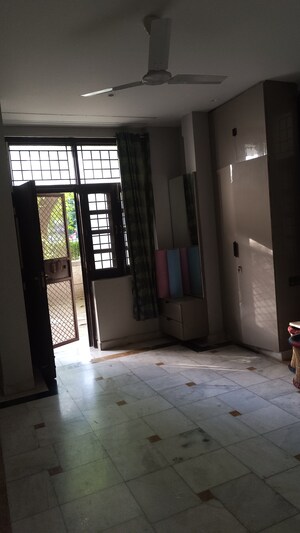 Room in 3 BHK Builder Floor at New Rajinder Nagar – for Sale