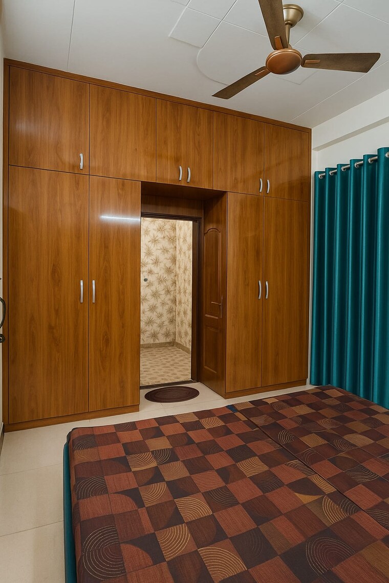 Bedroom, rwa-residential-society-sector-46 1 Bedroom 100 Sq.Yd. Builder Floor In Sector 46 Gurgaon 9609965