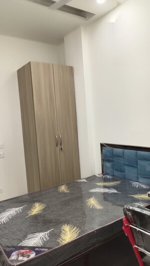 Room in 4 BHK Builder Floor at Old Rajinder Nagar – for Sale