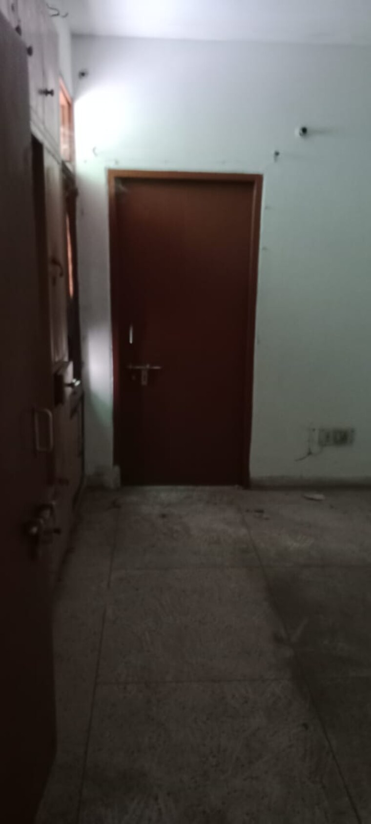 Room, sector 3 dwarka 2.5 Bedroom 1200 Sq.Ft. Apartment In Sector 3 Dwarka Delhi 9609978