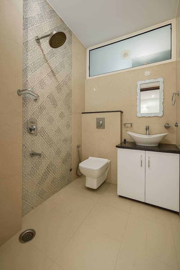 Bathroom, rwa-residential-society-sector-46 2 Bedroom 170 Sq.Yd. Builder Floor In Sector 46 Gurgaon 9609977