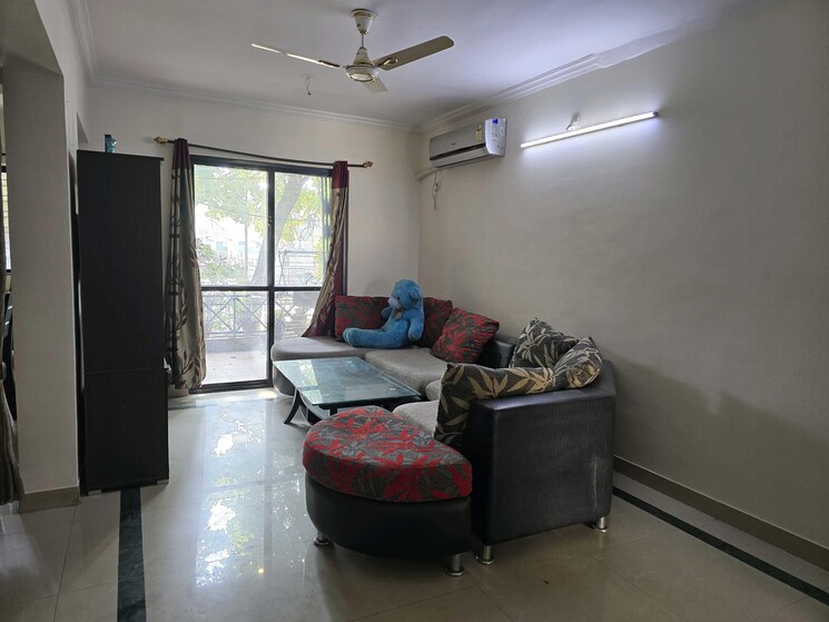 Living Room, gera-foliage 2 Bedroom 1000 Sq.Ft. Apartment In Viman Nagar Pune 9609975