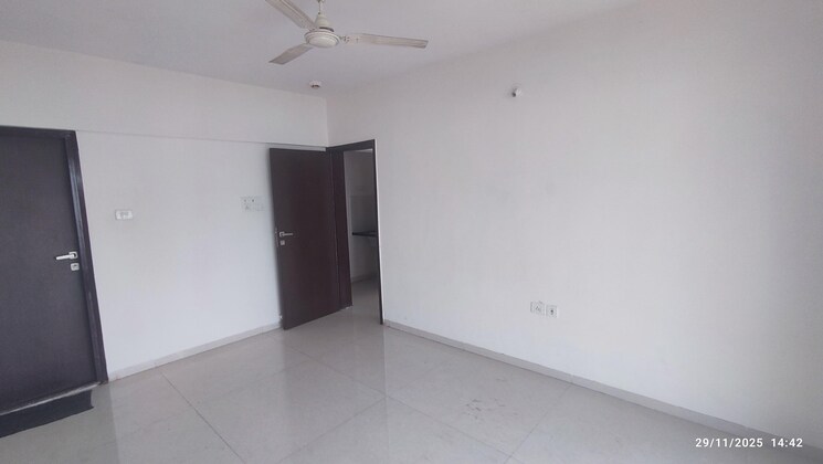 Room, rohan-mithila 2 Bedroom 1280 Sq.Ft. Apartment In Viman Nagar Pune 9609992