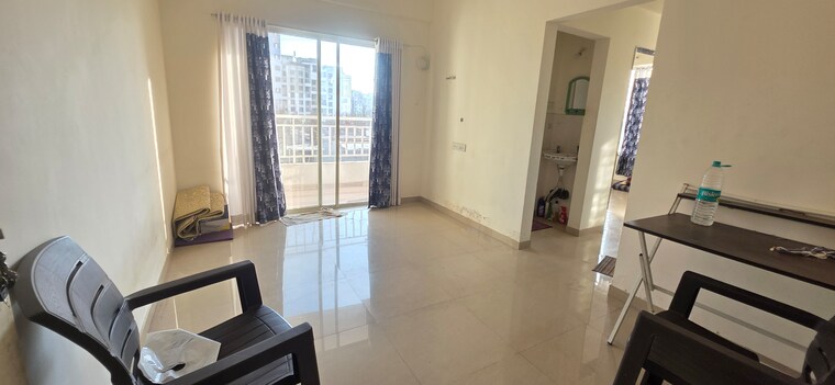 Room, kanan-enclave 1 Bedroom 580 Sq.Ft. Apartment In Kharadi Pune 9610010