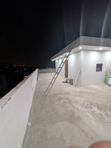 Terrace in  Pg at Bhabat – for Rent