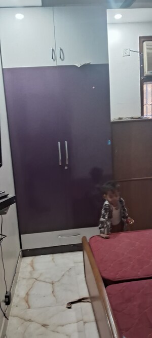 Furnished Amenities in 1 RK Builder Floor at Indrapuram – for Rent