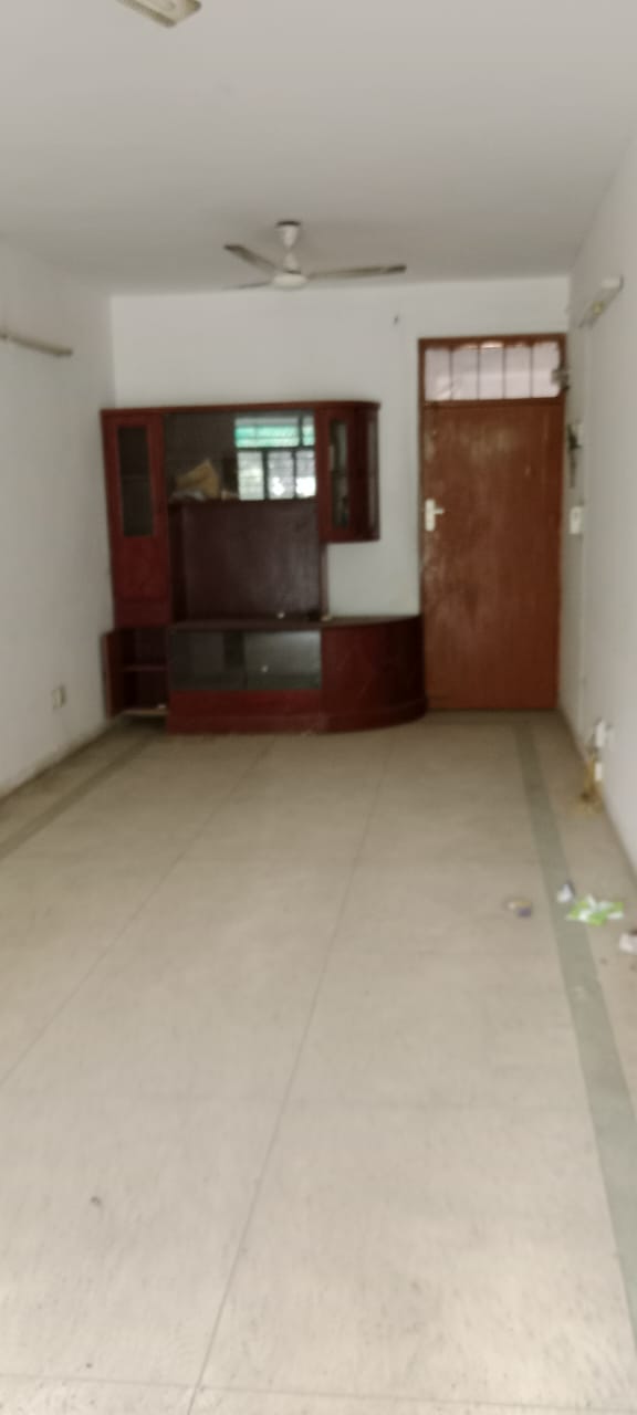 2 BHK Apartment For Sale in Mayank Apartment 