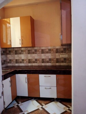 Kitchen in 1 BHK Builder Floor at RWA Residential Society Sector 46, Sector 46 – for Rent