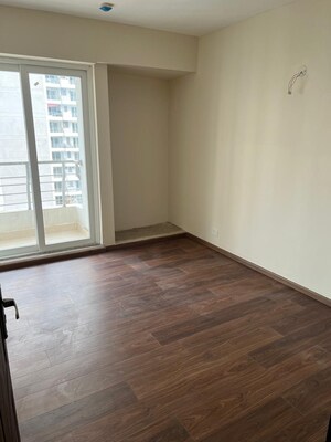 Room in 3 BHK Apartment at Lotus Panache, Sector 110 – for Sale