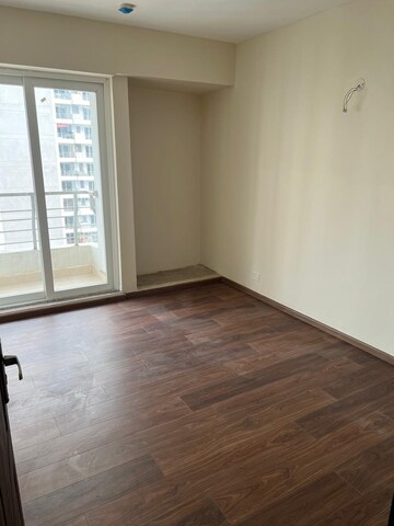 Room in 3 BHK Apartment at Lotus Panache, Sector 110 – for Sale
