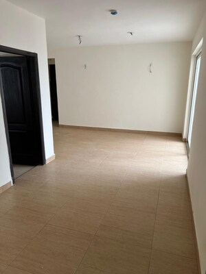 Room in 3 BHK Apartment at Lotus Panache, Sector 110 – for Sale