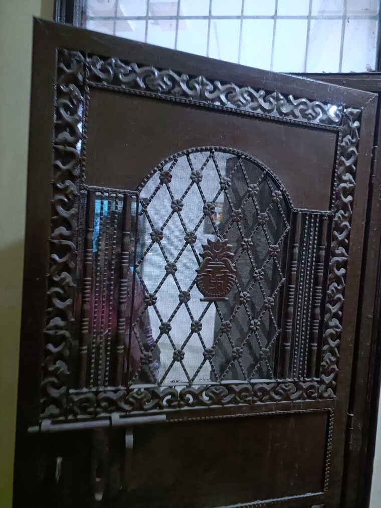 undefined, lajpat nagar 4 Bedroom 1720 Sq.Ft. Builder Floor In Lajpat Nagar Ghaziabad 9610095