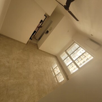 1 BHK Apartment For Rent in Lodha Amara, Kolshet Road