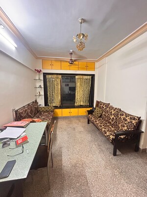 2 BHK Apartment For Rent in Vrindavan CHS Malad, Malad East