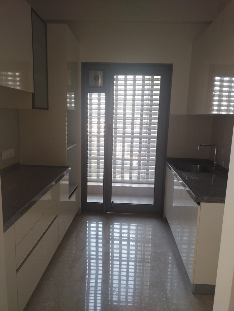 Kitchen, piramal-mahalaxmi 3 Bedroom 1147 Sq.Ft. Apartment In Mahalaxmi Mumbai 9610084