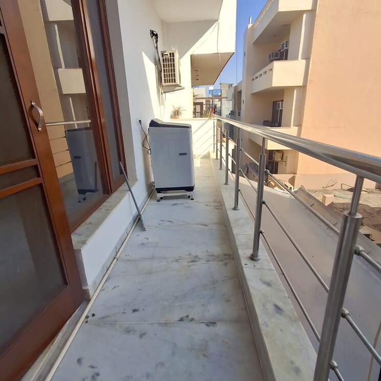 Balcony, sector 38 2 Bedroom 1440 Sq.Ft. Builder Floor In Sector 38 Gurgaon 9610148