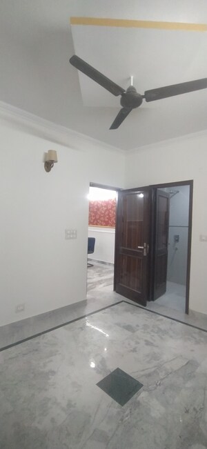 Furnished Amenities in 2 BHK Builder Floor at Khirki Extension – for Rent
