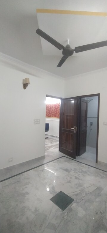 Furnished Amenities in 2 BHK Builder Floor at Khirki Extension – for Rent