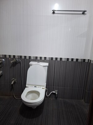 Bathroom in 3 BHK Apartment at Banjara Hills – for Rent