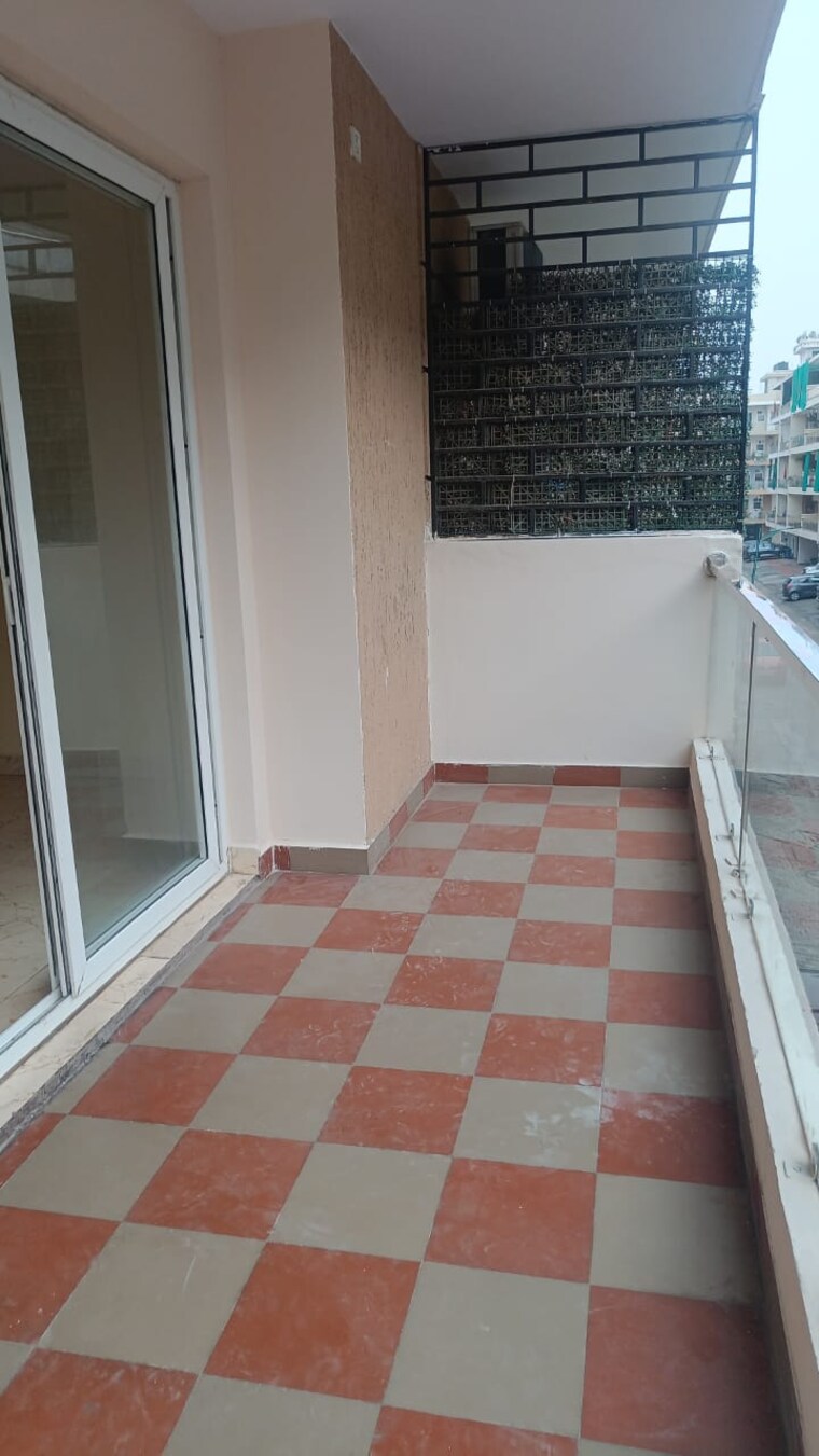 Balcony, amolik-residency 2 Bedroom 950 Sq.Ft. Builder Floor In Sector 86 Faridabad 9610207