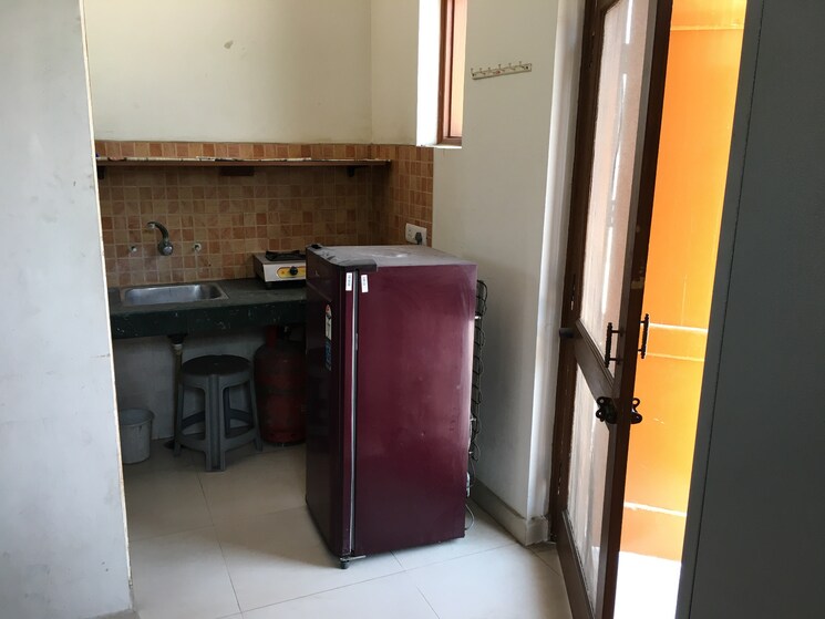 Kitchen, rwa-apartments-sector-12 1.5 Bedroom 550 Sq.Ft. Builder Floor In Sector 12 Noida 9610210