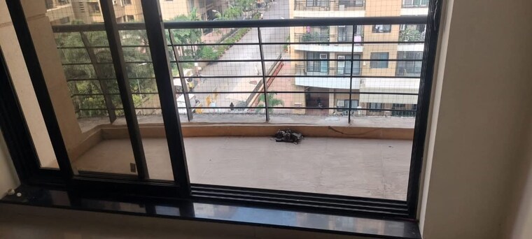 Balcony, k-raheja-raheja-residency 1 Bedroom 650 Sq.Ft. Apartment In Malad East Mumbai 9610223