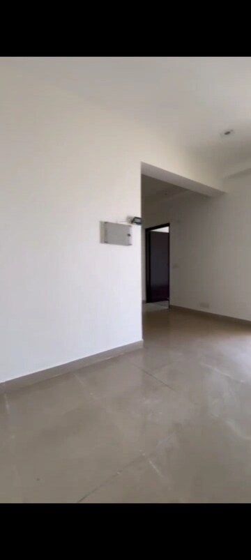 Room in 2 BHK Apartment at Town Park White Orchid, Sector 16c Greater Noida – for Sale