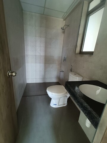 Bathroom in 2 BHK Apartment at Kalpataru Paramount, Kapur Bawdi – for Rent