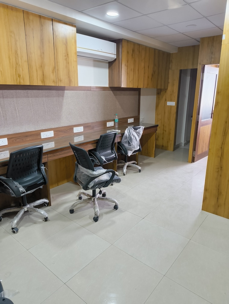 Team Area, salasar-residency-mansarovar Commercial Office Space in IT/SEZ 444 Sq.Ft. In Mansarovar Jaipur 9610267