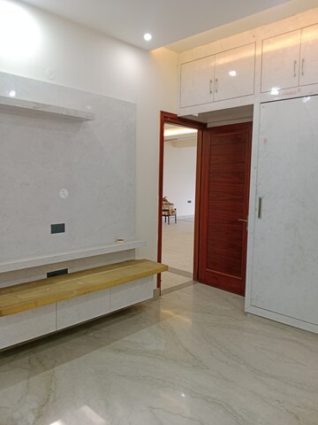 Room in 3 BHK Builder Floor at Sector 13 – for Rent