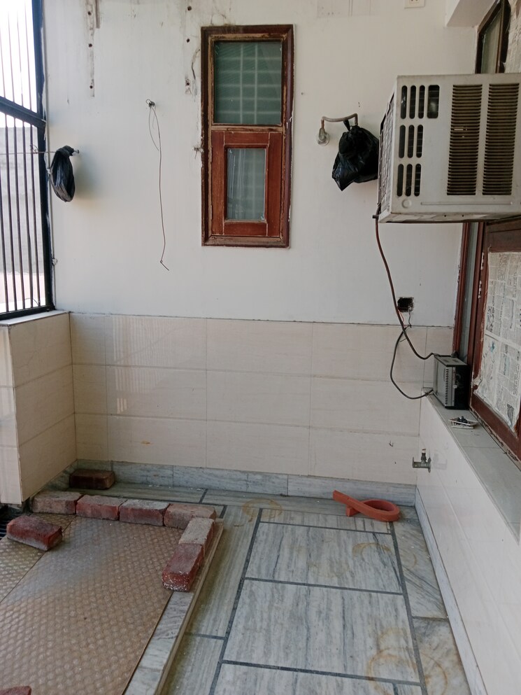 Balcony, sector 13 2 Bedroom 1198 Sq.Ft. Builder Floor In Sector 13 Panipat 9610285
