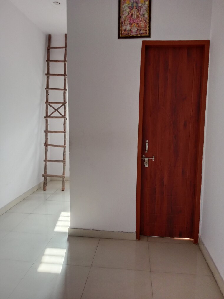 Room, sector 8 3 Bedroom 1901 Sq.Ft. Builder Floor In Sector 8 Panipat 9610289