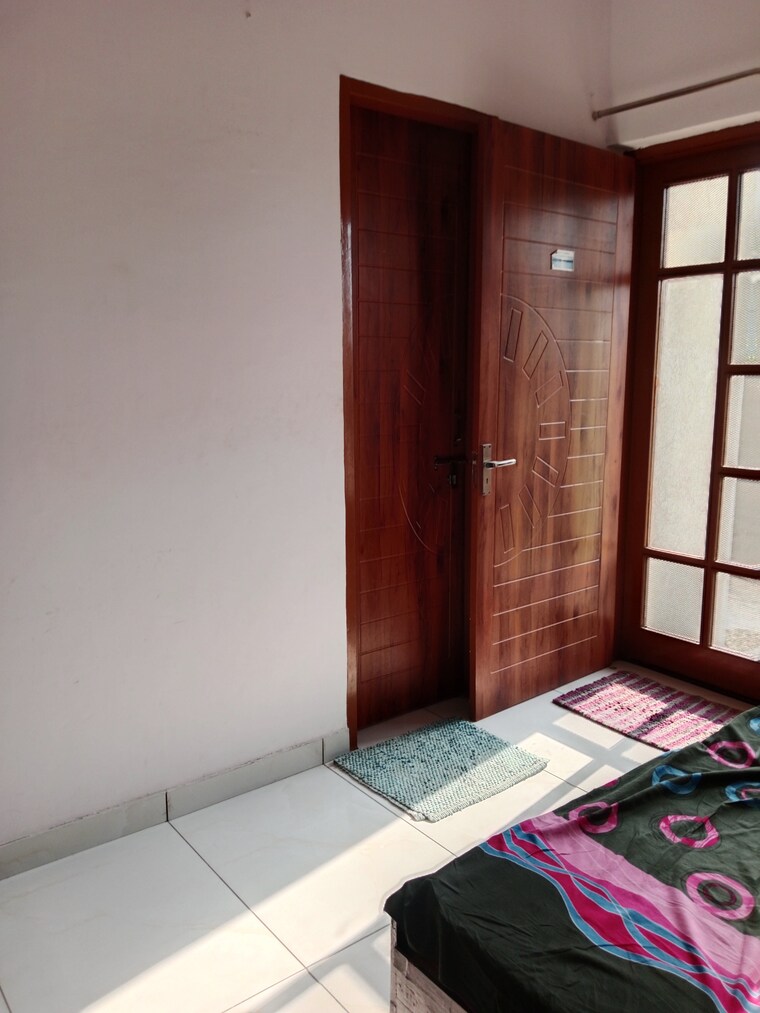 Bedroom, sector 8 3 Bedroom 1901 Sq.Ft. Builder Floor In Sector 8 Panipat 9610289