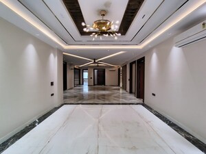 Building Lobby in 4 BHK Apartment at SS Southend Floors, South City 2 – for Sale
