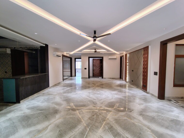Room, ss-southend-floors 4 Bedroom 4500 Sq.Ft. Apartment In South City 2 Gurgaon 9610305