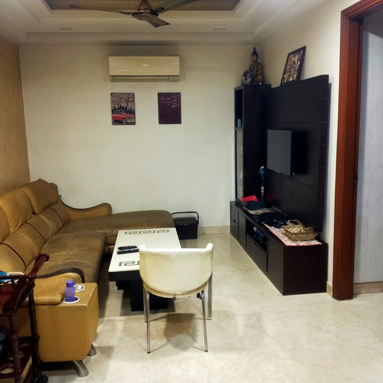 Living Room, greater kailash i 3 Bedroom 1800 Sq.Ft. Apartment In Greater Kailash I Delhi 9610304