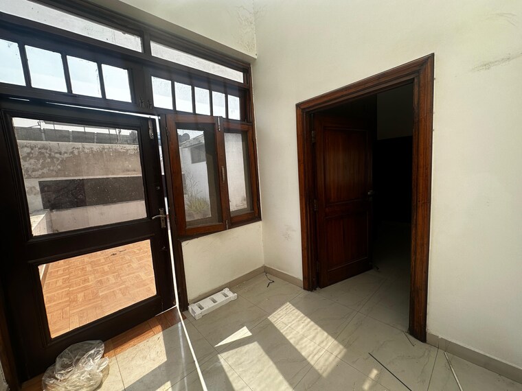 Room, boutique-residential-apartments-35 3 Bedroom 2800 Sq.Ft. Apartment In Golf Links Delhi 9610313