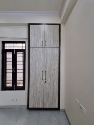 Room in  Pg at Gomti Nagar – for Rent
