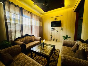 Living Room in 2 BHK Builder Floor at Guru Nanak Enclave, Dhakoli – for Rent