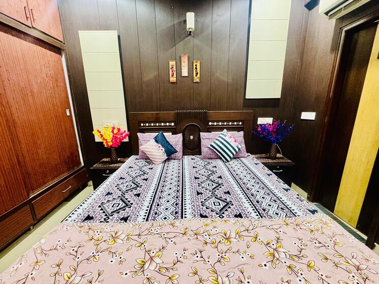 Bedroom, guru-nanak-enclave 2 Bedroom 1000 Sq.Ft. Builder Floor In Dhakoli Zirakpur 9610327