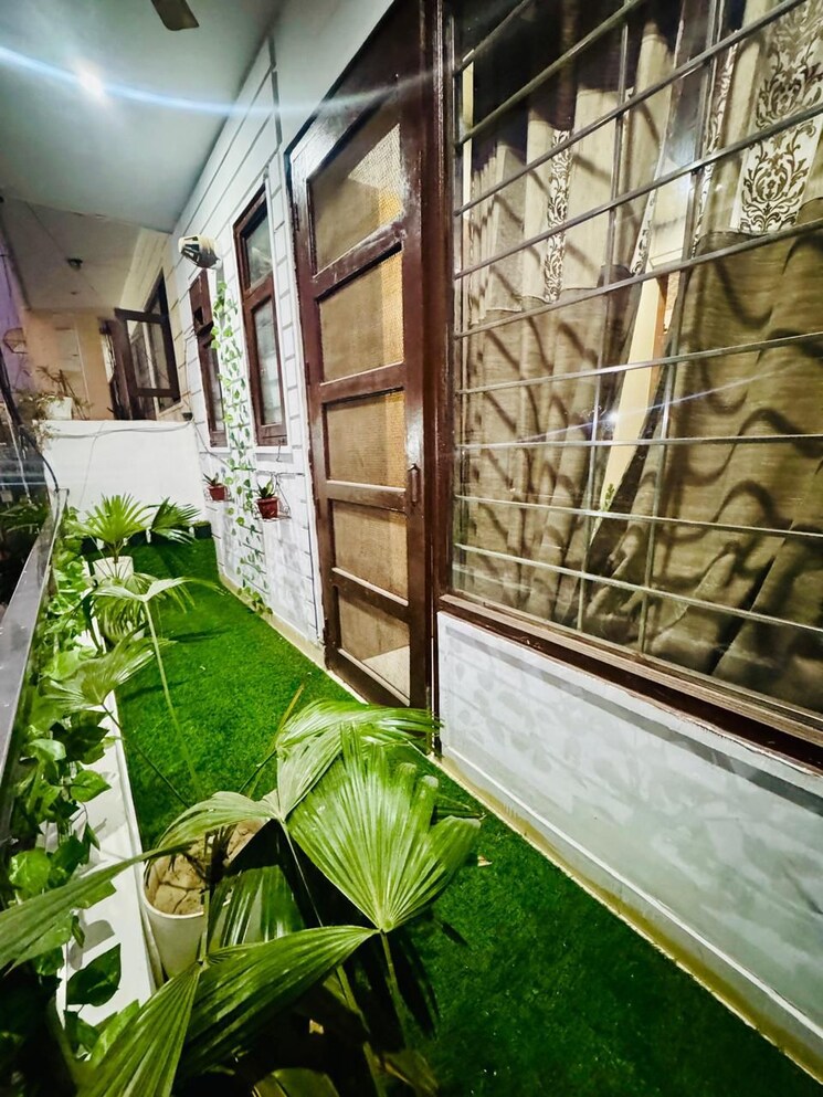 Balcony, guru-nanak-enclave 2 Bedroom 1000 Sq.Ft. Builder Floor In Dhakoli Zirakpur 9610327