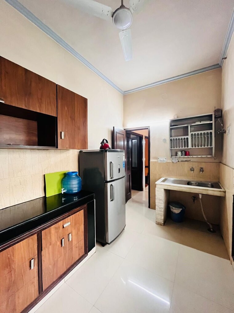 Kitchen, green park extension 2 Bedroom 1500 Sq.Ft. Apartment In Green Park Extension Delhi 9610323