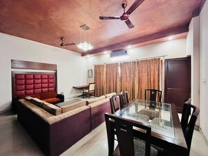 Living Room in 2 BHK Apartment at Green Park Extension – for Rent