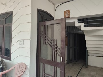  Pg For Rent in Vipul Khand