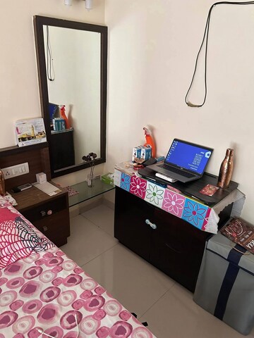 Room in  Pg at Kandivali East – for Rent