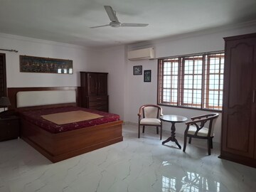 Living Room in 3 BHK Apartment at Banjara Hills – for Rent