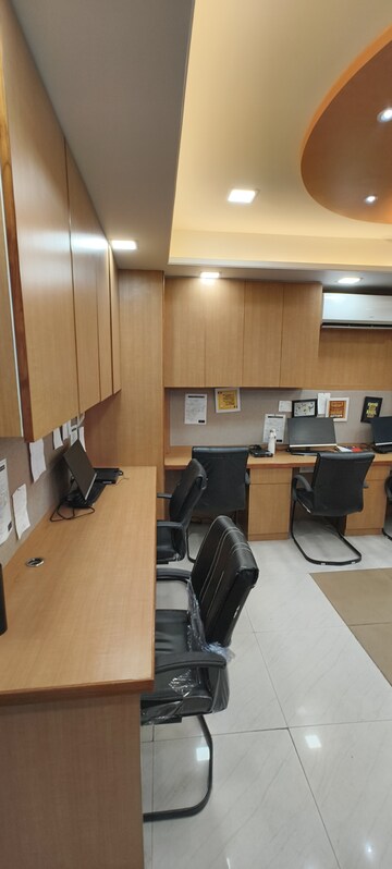  Office Space For Rent in Mansarovar