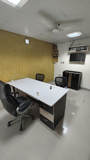 Team Area in  Office Space at Shree Shyam Residency Mansarovar, Mansarovar – for Rent