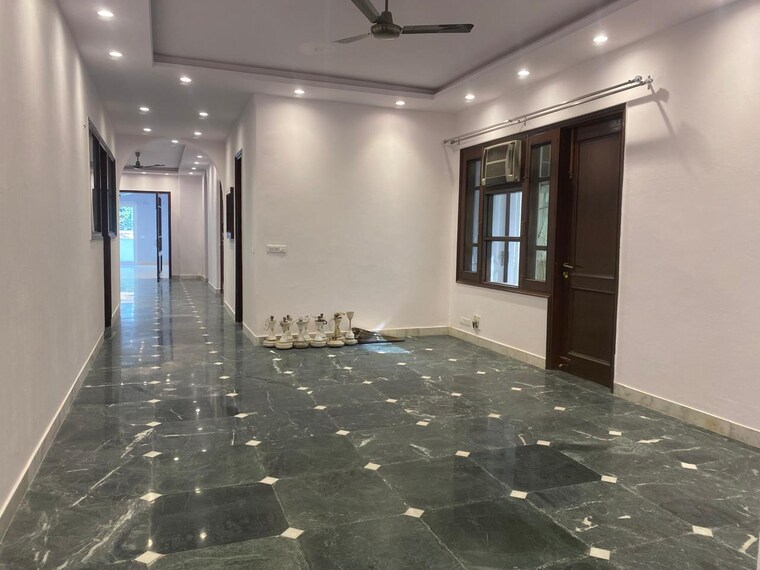 Living Room, greater kailash ii 5 Bedroom 6400 Sq.Ft. Apartment In Greater Kailash ii Delhi 9610399